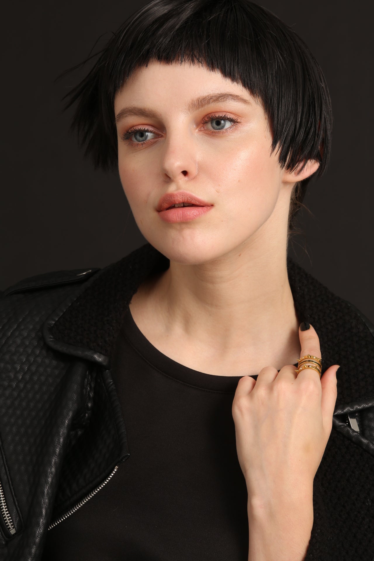 Designer-Inspired Spiked Ring – 24K Gold Finish with Gem Details
