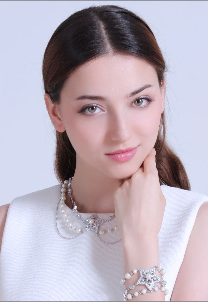 Starry Skies Pearl Necklace –Handcrafted Glamour with Crystals
