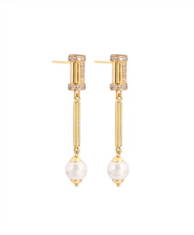 Futuristic Earrings – Geometric White Gold Design with Shell Pearl & Zircon