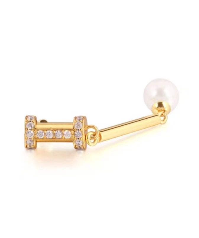 Futuristic Earrings – Geometric White Gold Design with Shell Pearl & Zircon