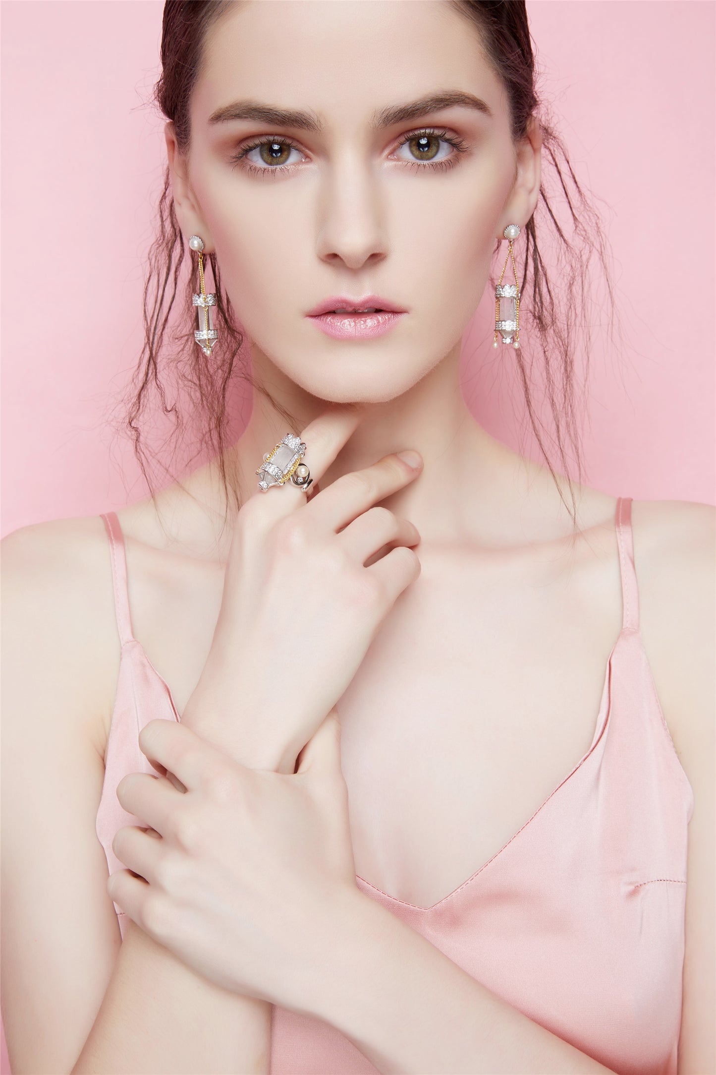 Dream Rocket Ring – White Crystal & 24K Gold Electroplated