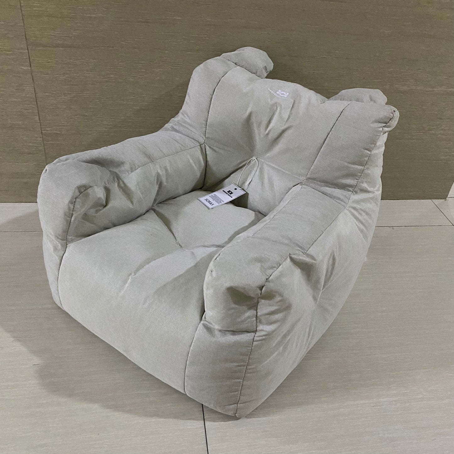 Meidiowave Comfy Sofas Cuddly Foam Chair Lightweight White Color